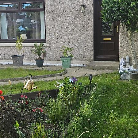 Lovely 3-Bedroom House Near Ari And City Centre Aberdeen Exterior foto